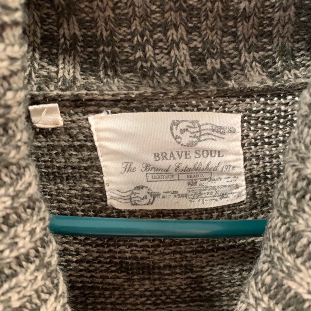 Sweater - Picture 3 of 3